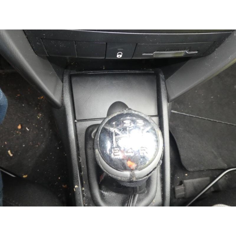 Pretensionneur de ceinture avant droit PEUGEOT 207 Photo n°9