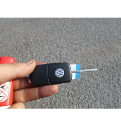 Serrure avant droit VOLKSWAGEN GOLF 5