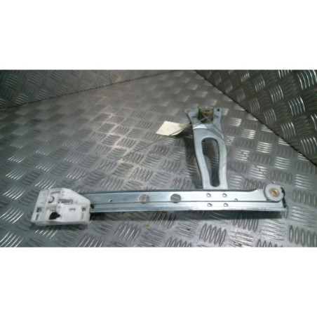Leve vitre mecanique arriere droit CITROEN C3 1