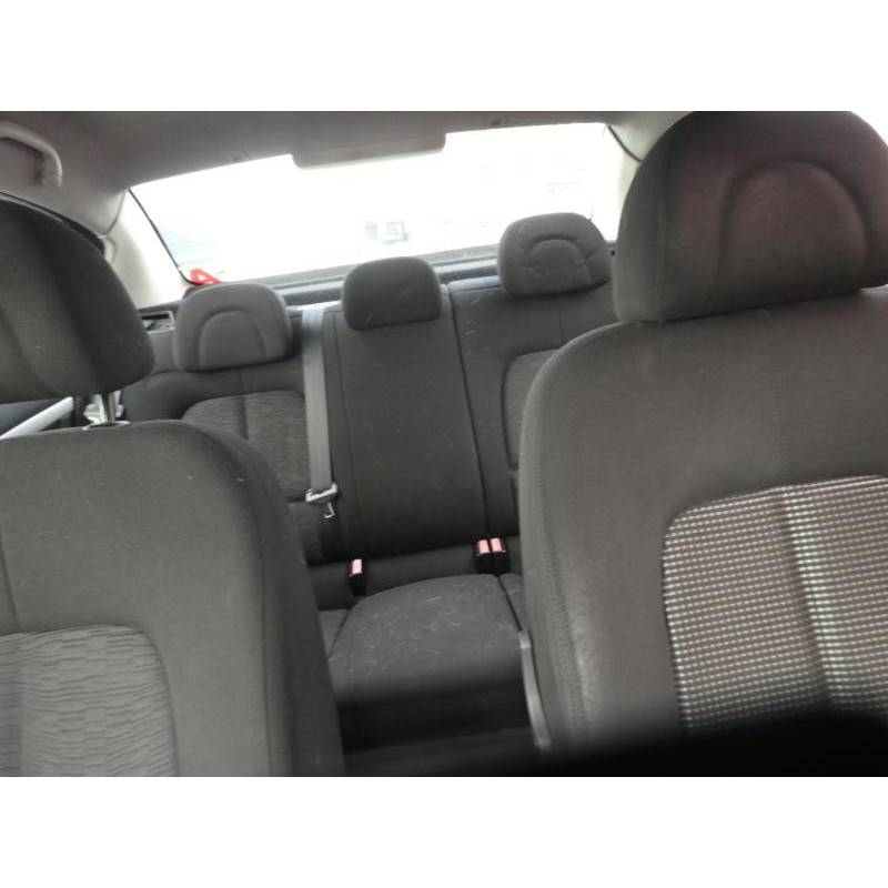 Porte avant droit PEUGEOT 407 Photo n°16