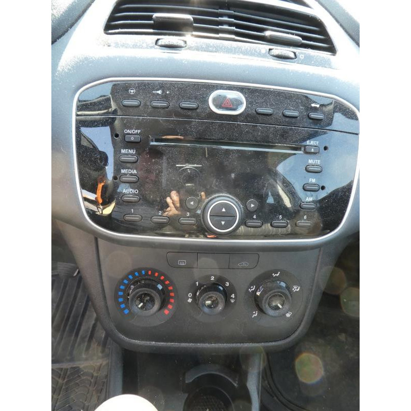 Serrure avant gauche FIAT PUNTO EVO 3 Photo n°12
