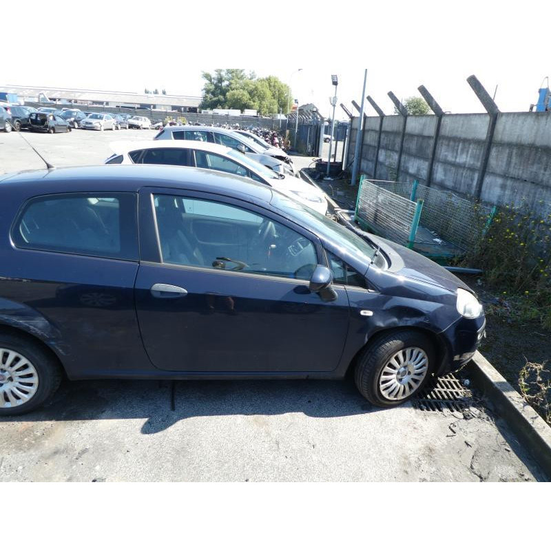 Serrure avant gauche FIAT PUNTO EVO 3 Photo n°16