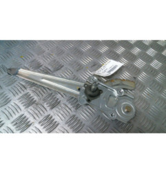 Leve vitre mecanique arriere droit TOYOTA YARIS 1