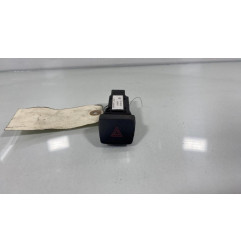 Bouton de warning MAZDA 2 2