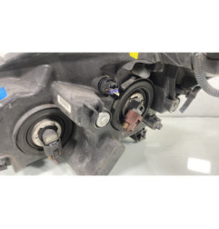 Optique avant principal droit (feux)(phare) TOYOTA COROLLA VERSO 2