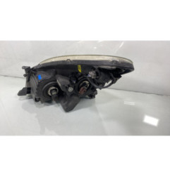 Optique avant principal droit (feux)(phare) TOYOTA COROLLA VERSO 2