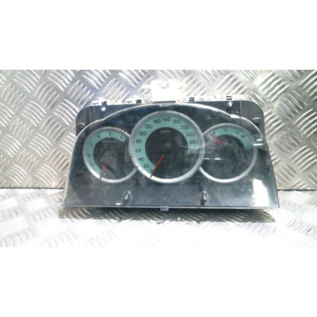 Compteur TOYOTA COROLLA VERSO 2