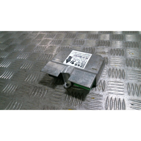 Boitier air bag OPEL CORSA D