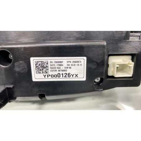 Ecran GPS OPEL CROSSLAND X Photo n°1