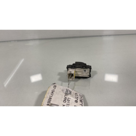 Interrupteur de leve vitre arriere gauche OPEL CROSSLAND X