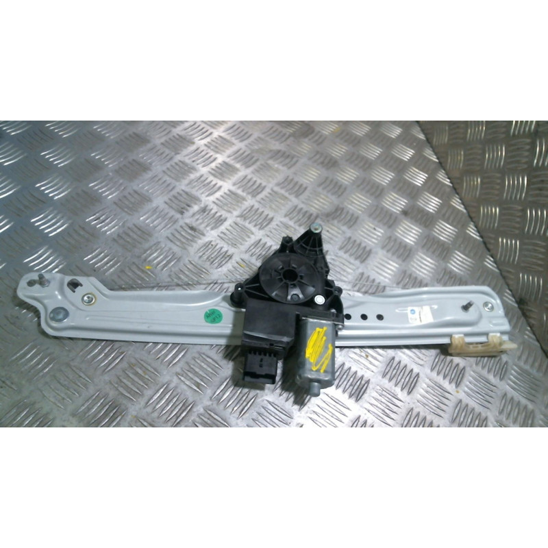 Leve vitre electrique arriere droit OPEL CROSSLAND X Photo n°1