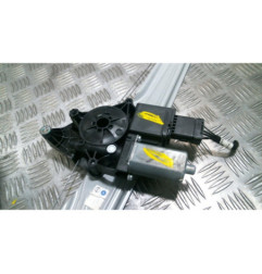 Leve vitre electrique avant gauche OPEL CROSSLAND X Photo n°1