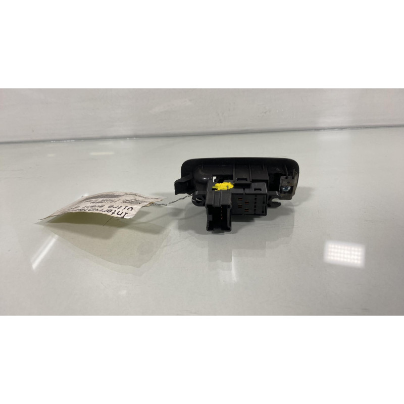 Interrupteur de leve vitre avant droit NISSAN QASHQAI 1 Photo n°3