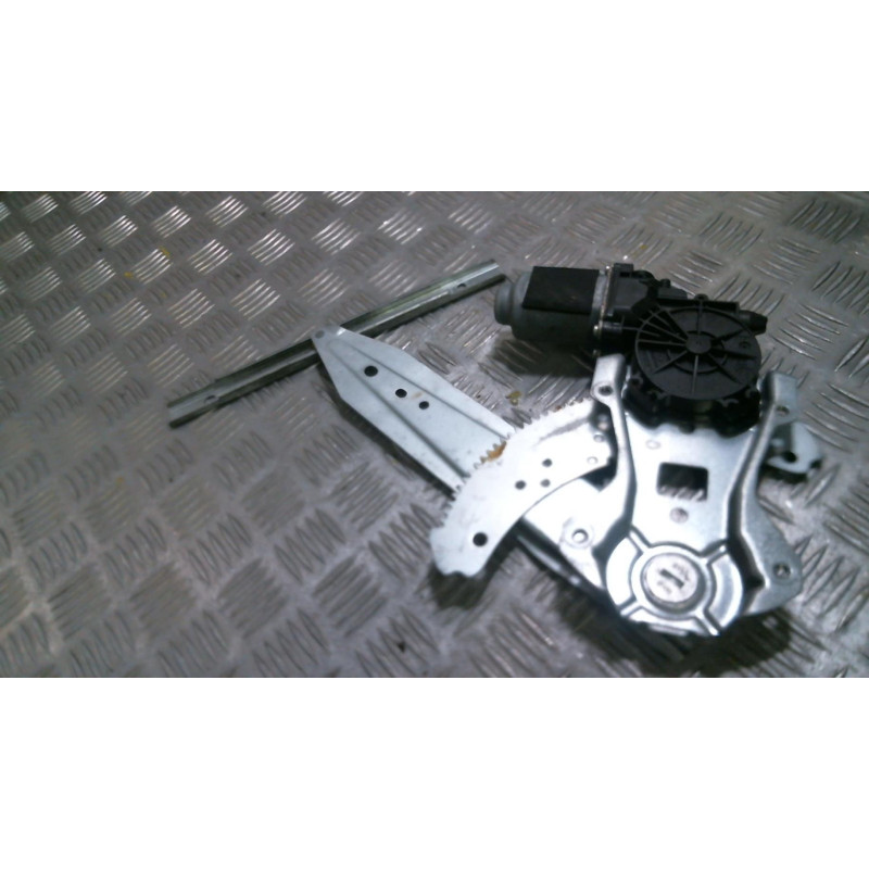 Leve vitre electrique arriere droit NISSAN NOTE 1 Photo n°2