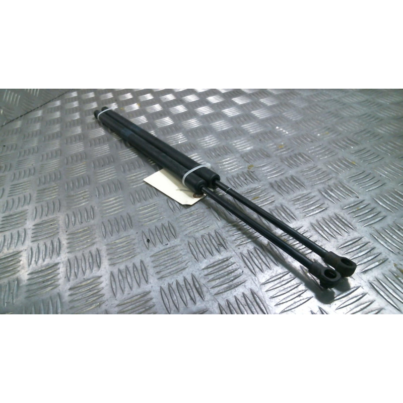 Verin de coffre NISSAN NOTE 1 Photo n°1