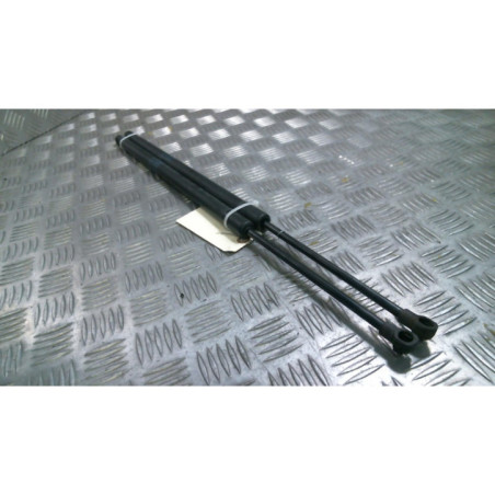 Verin de coffre NISSAN NOTE 1 Photo n°1