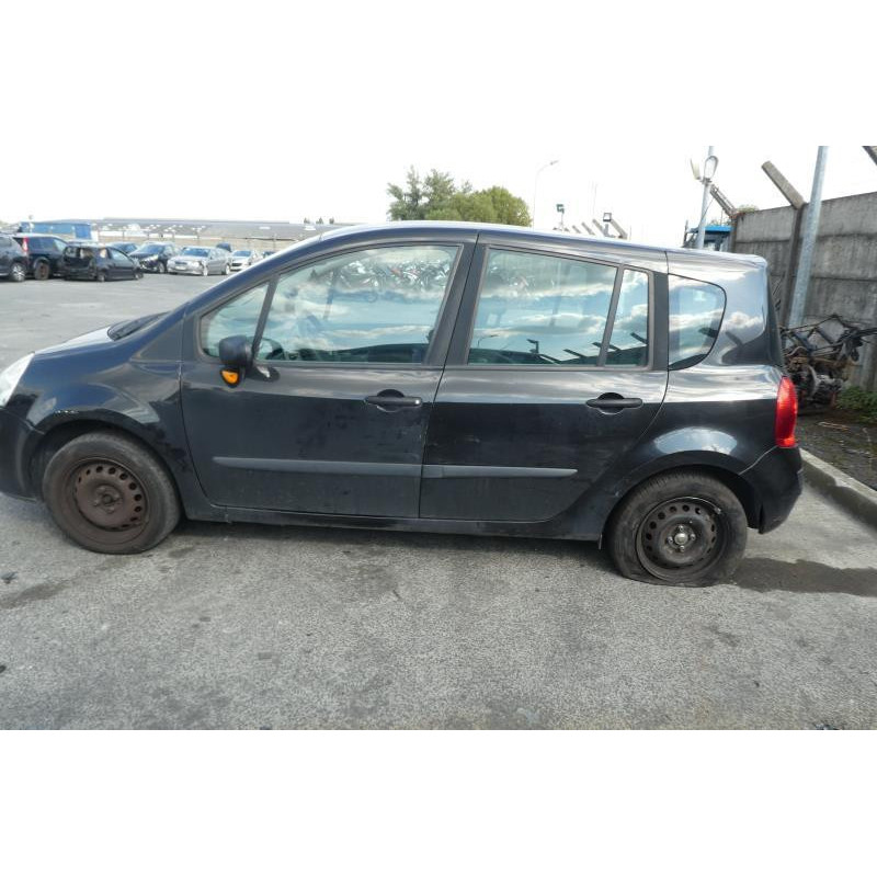 Eclairage de plafonnier RENAULT GRAND MODUS Photo n°7