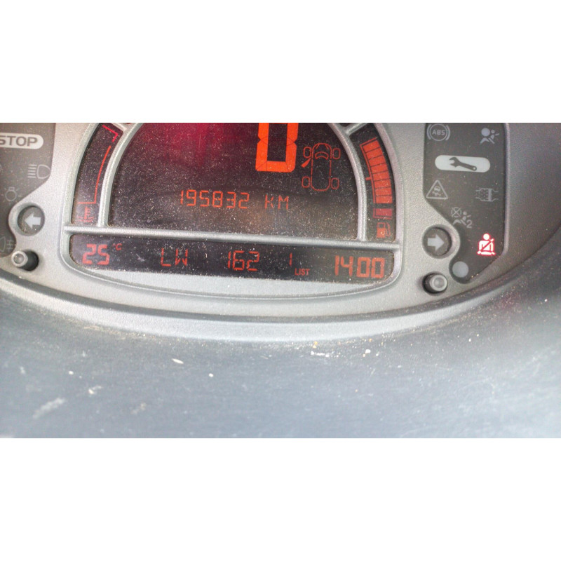 Eclairage de plafonnier RENAULT GRAND MODUS Photo n°14