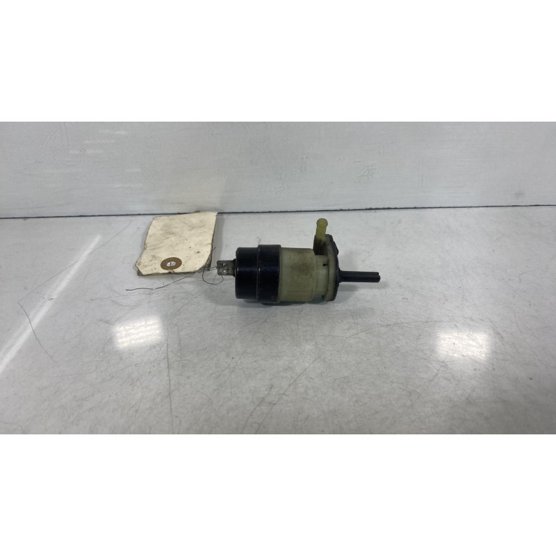 Pompe lave glace avant OPEL CORSA A Photo n°3