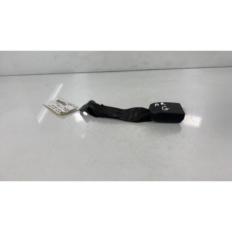 Attache ceinture arriere gauche PEUGEOT 206 Photo n°3