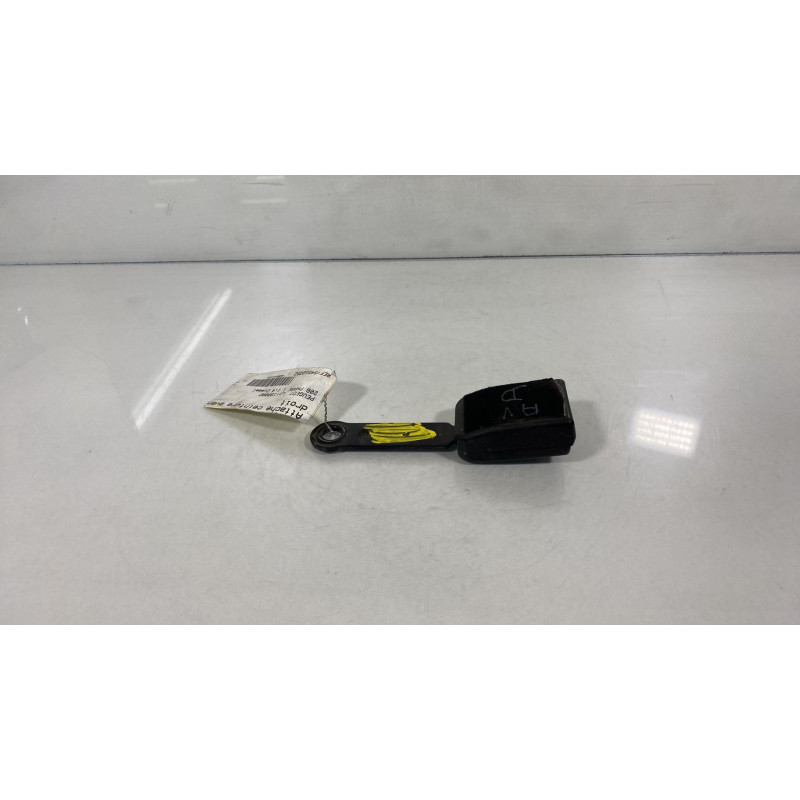 Attache ceinture avant droit PEUGEOT 206 Photo n°1