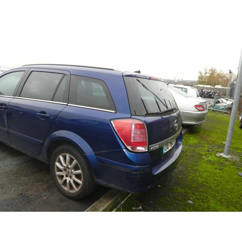Malle/Hayon arriere OPEL ASTRA H Photo n°12