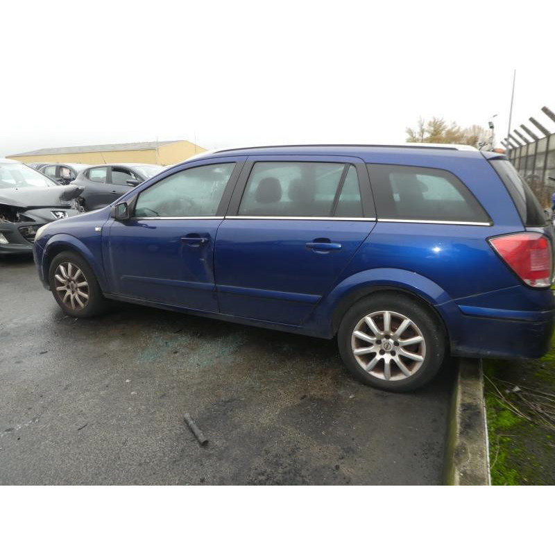 Malle/Hayon arriere OPEL ASTRA H Photo n°20