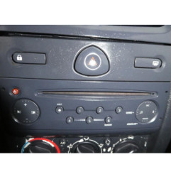 Bouton de coffre RENAULT CLIO 2 CAMPUS