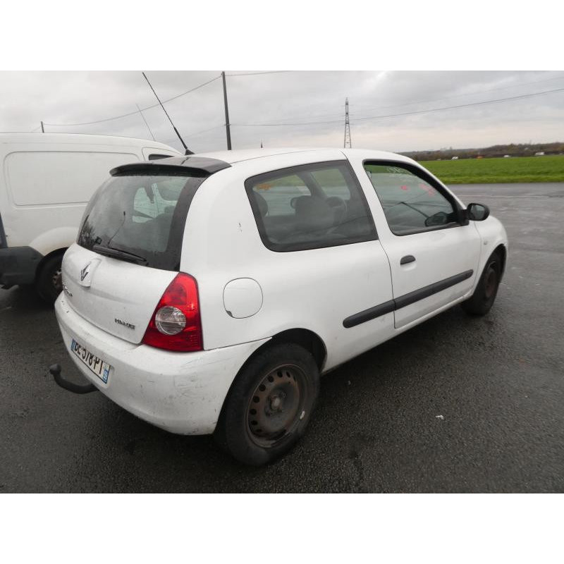 Bouton de coffre RENAULT CLIO 2 CAMPUS Photo n°9