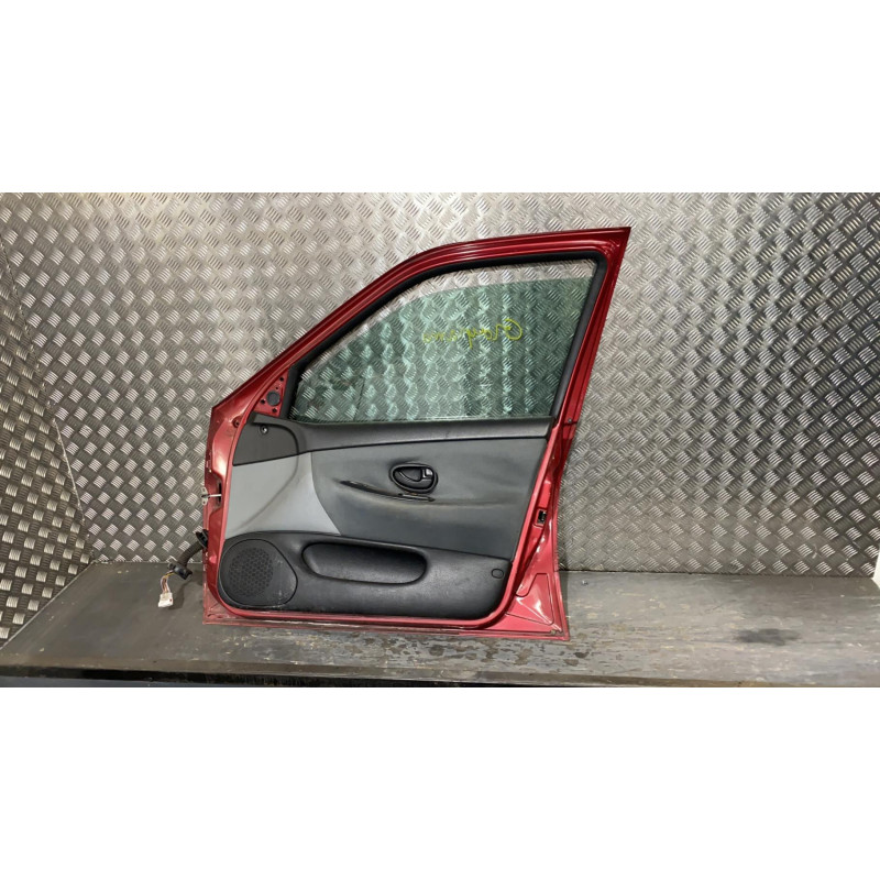 Porte avant droit PEUGEOT 406 Photo n°3