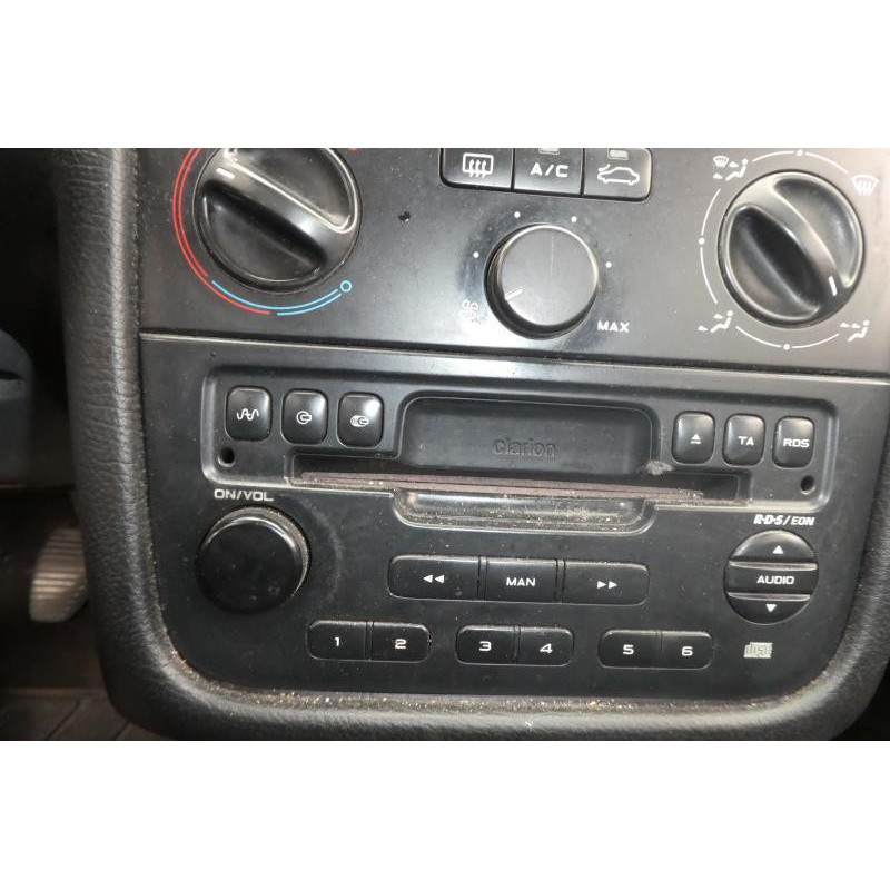 Porte avant droit PEUGEOT 406 Photo n°10