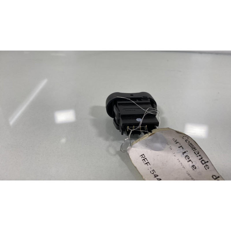 Commande degivrage lunette arriere DACIA SANDERO 1 Photo n°1