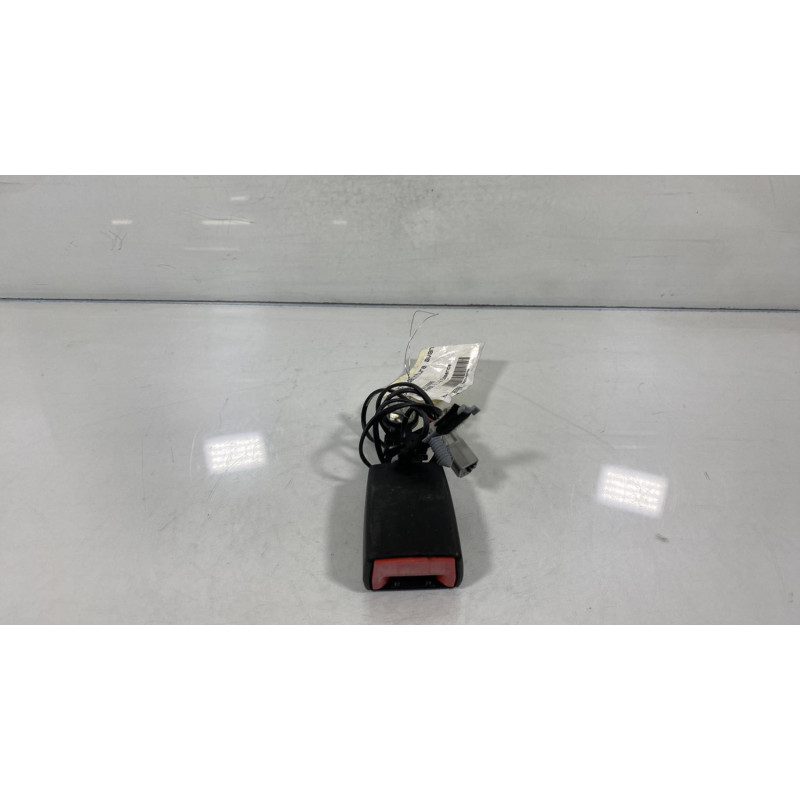 Attache ceinture avant gauche FORD KA 2 Photo n°2