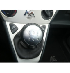 Attache ceinture avant gauche FORD KA 2