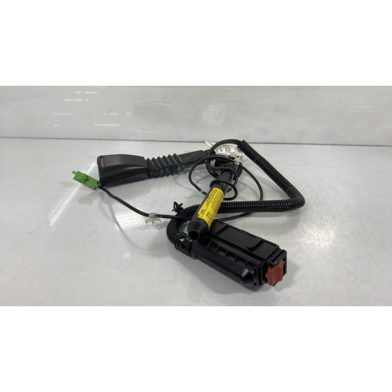 Pretensionneur de ceinture avant droit OPEL CORSA C Photo n°3