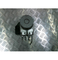 Bloc ABS (freins anti-blocage) TOYOTA RAV4 3 Photo n°1