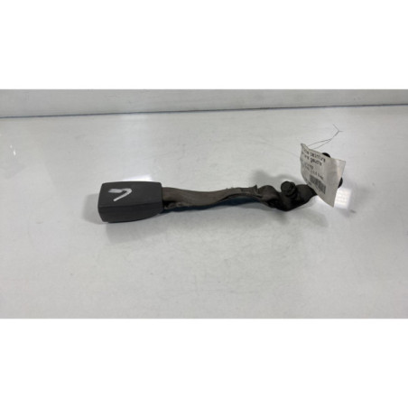 Attache ceinture arriere gauche KIA RIO 2