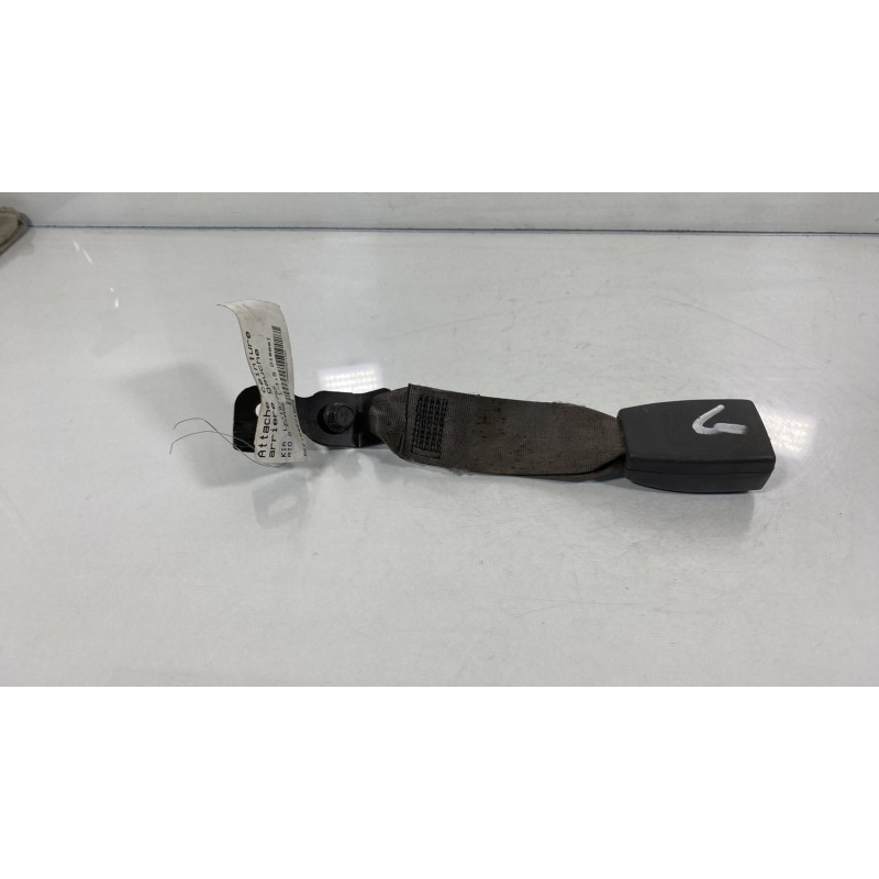 Attache ceinture arriere gauche KIA RIO 2 Photo n°3