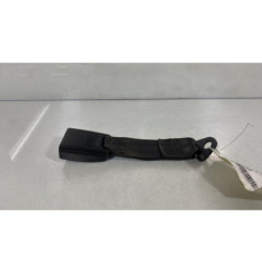 Attache ceinture arriere droit PEUGEOT 206