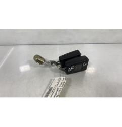 Attache ceinture arriere gauche VOLKSWAGEN GOLF 5