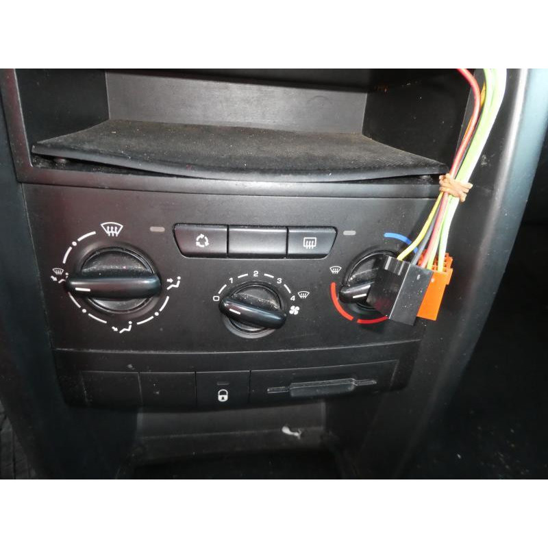 Capot PEUGEOT 207 Photo n°4