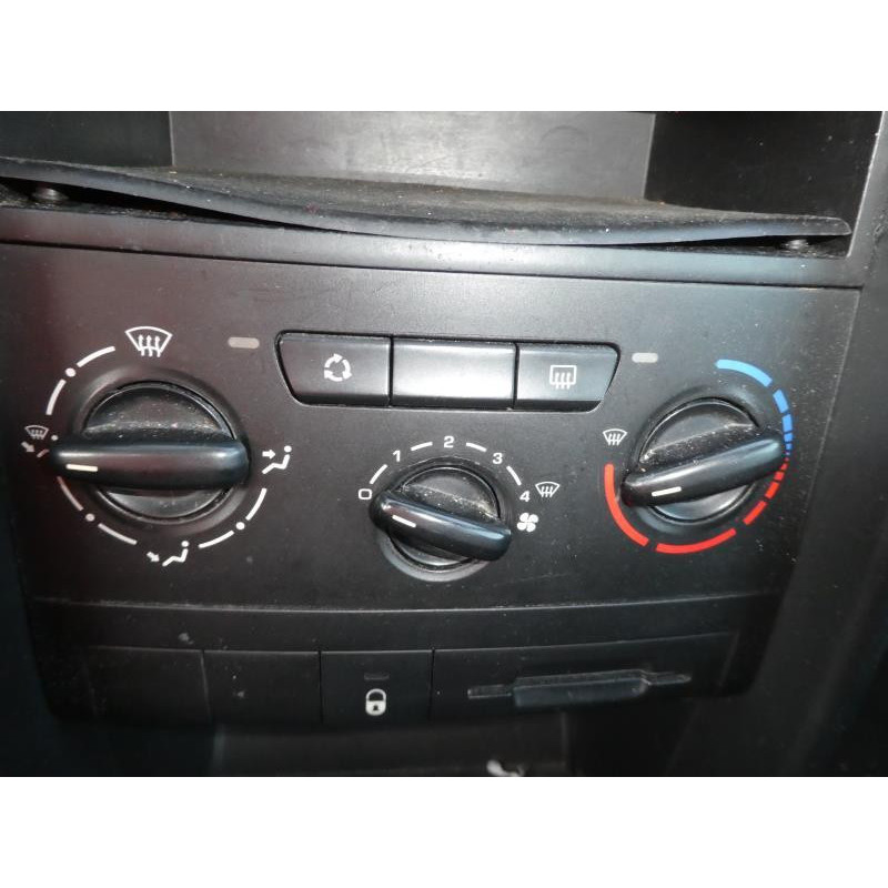 Capot PEUGEOT 207 Photo n°5