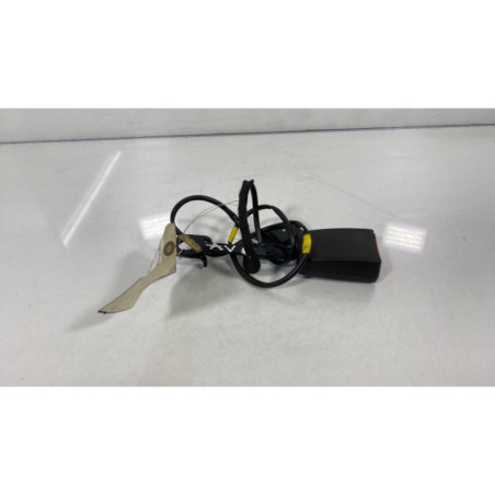 Attache ceinture avant gauche FIAT BRAVO 2