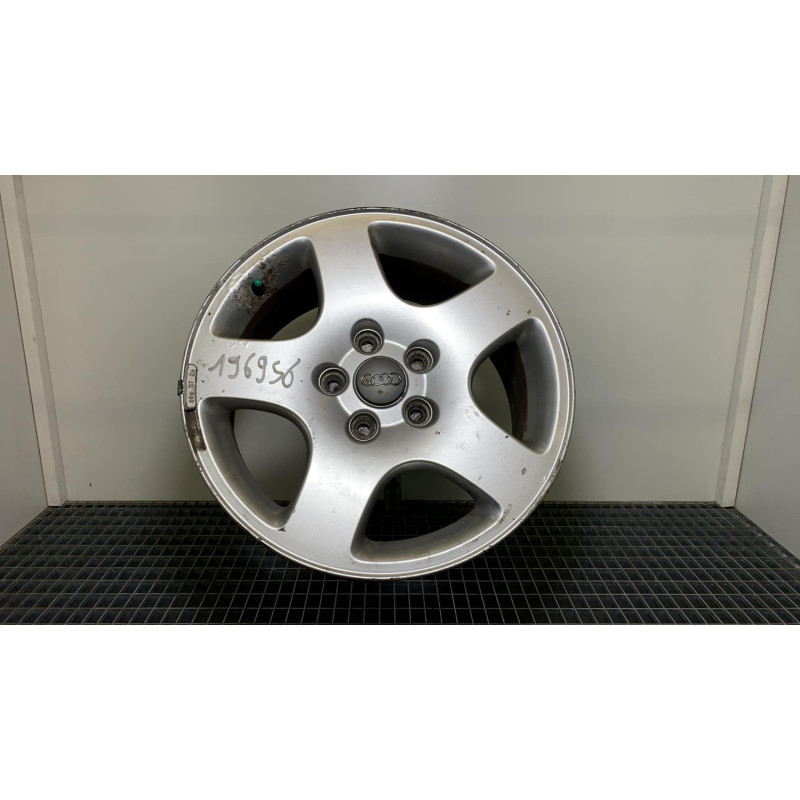 Jante AUDI A4 1 Photo n°1