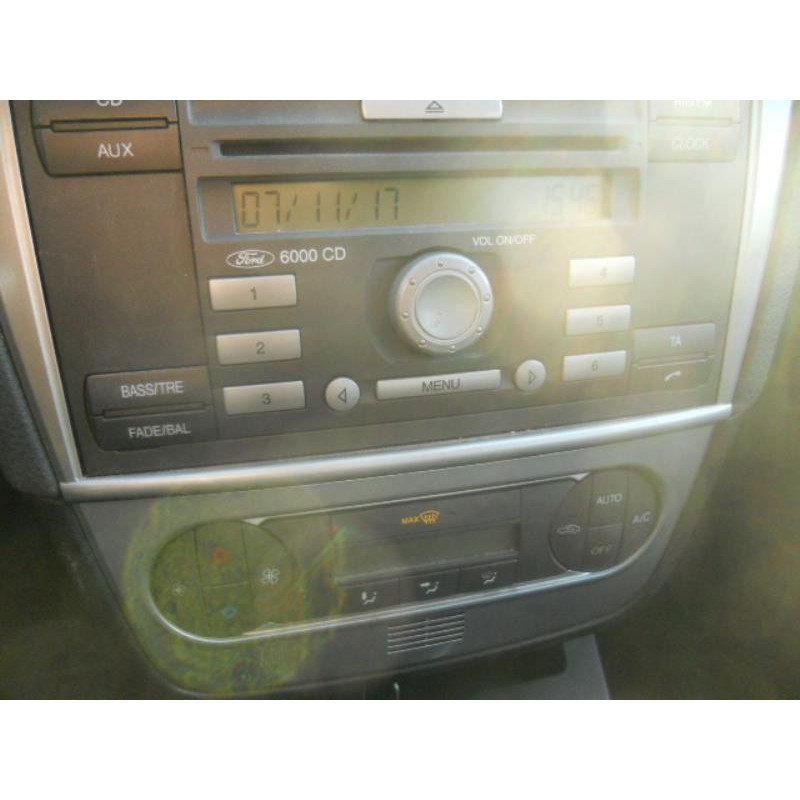 Moteur essuie glace avant FORD FIESTA 5 Photo n°12