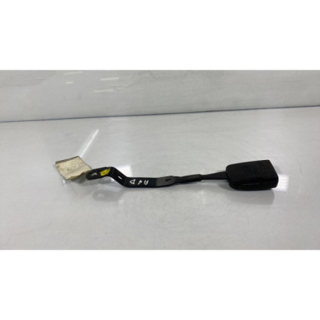 Attache ceinture avant droit VOLKSWAGEN POLO 3