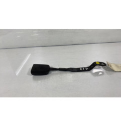 Attache ceinture avant droit VOLKSWAGEN POLO 3