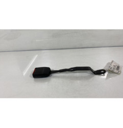 Attache ceinture avant gauche VOLKSWAGEN POLO 3
