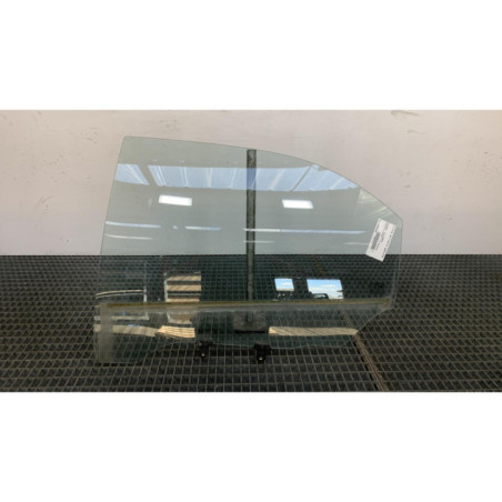 Vitre arriere gauche HYUNDAI SONATA 4 Photo n°1