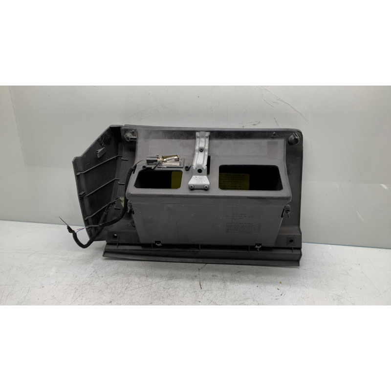 Boite a gants HYUNDAI SONATA 4 Photo n°1
